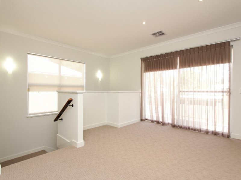 2/48 Leonard Street, Victoria Park WA 6100