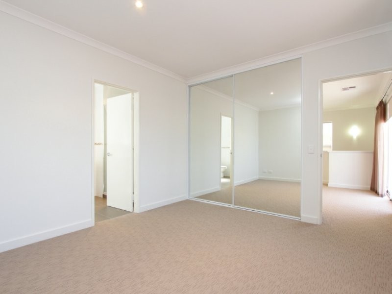 2/48 Leonard Street, Victoria Park WA 6100