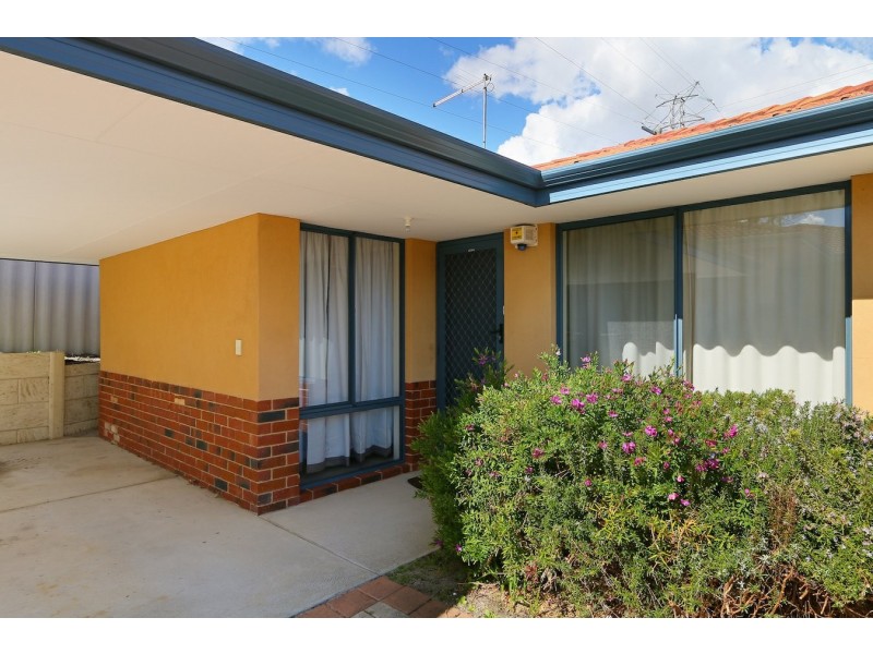 8/24 Farnham Street, Bentley WA 6102