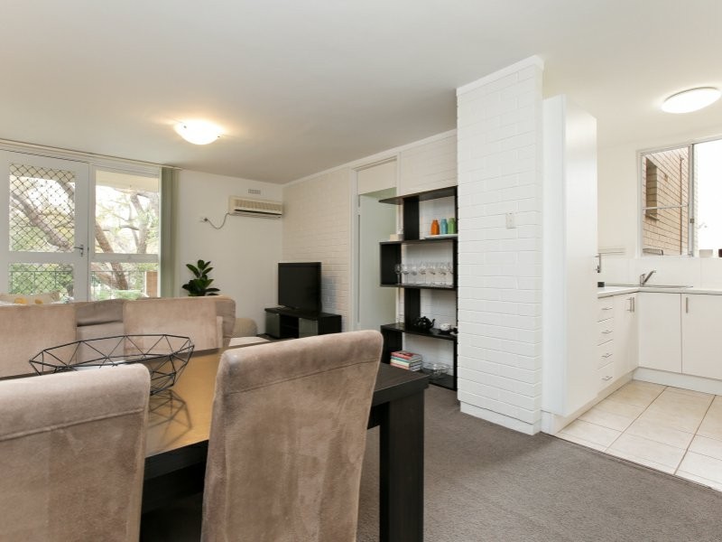 6/2 Minora Place, Rivervale WA 6103