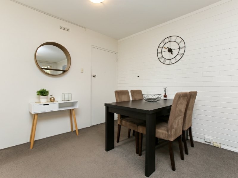 6/2 Minora Place, Rivervale WA 6103