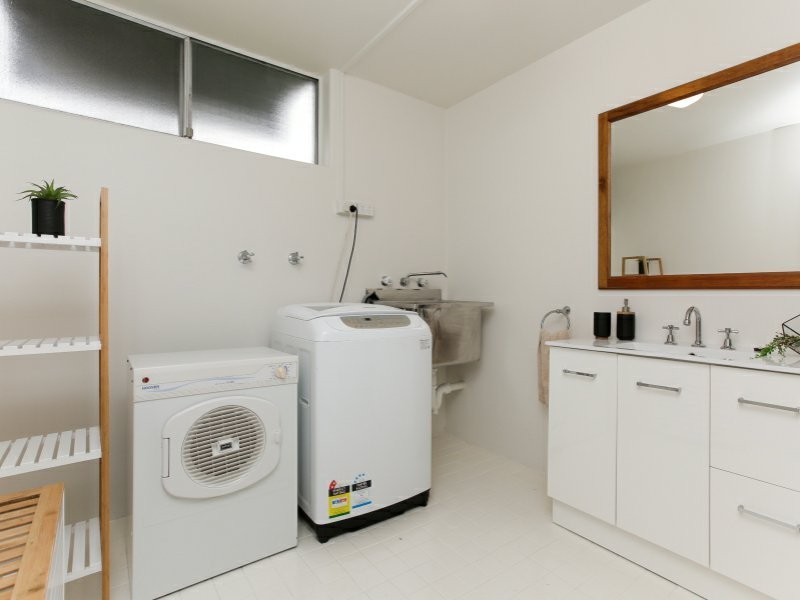 6/2 Minora Place, Rivervale WA 6103