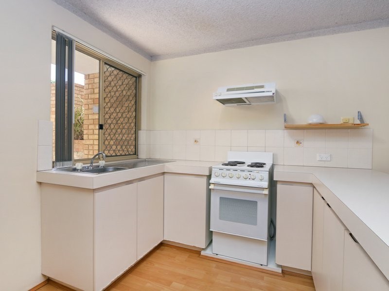 13/2 Mitchell Street, Bentley WA 6102