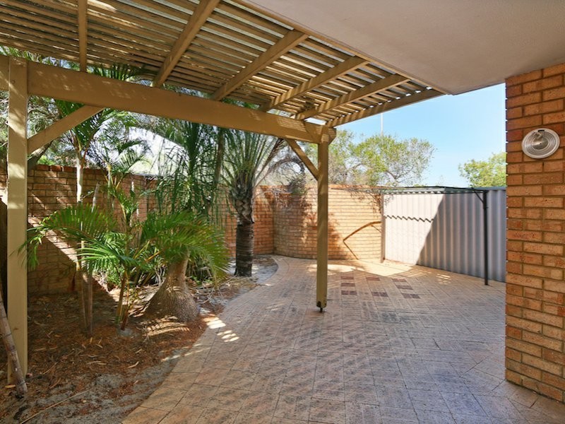 13/2 Mitchell Street, Bentley WA 6102