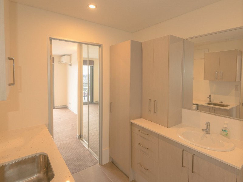 102/148 Adelaide Terrace, East Perth WA 6004