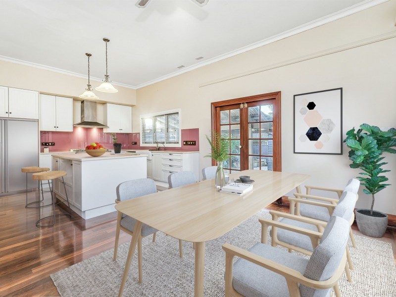 35 Asteroid Way, Carlisle WA 6101