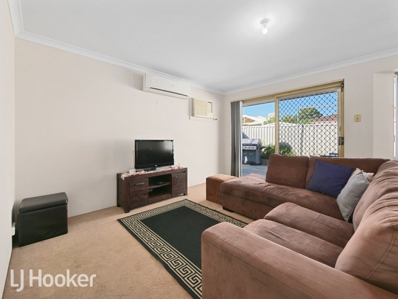3/6 Farnaby Lane, Beckenham WA 6107