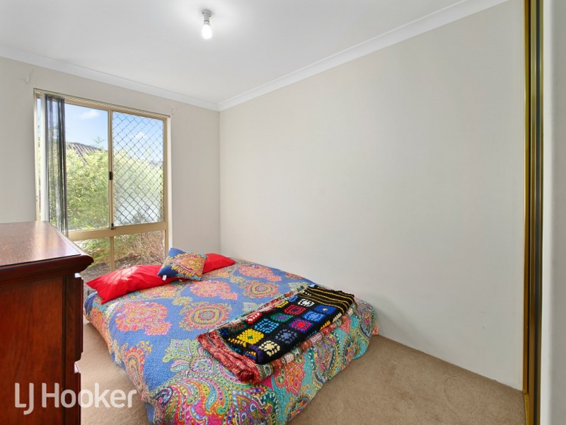 3/6 Farnaby Lane, Beckenham WA 6107