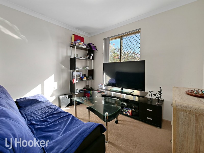 3/6 Farnaby Lane, Beckenham WA 6107