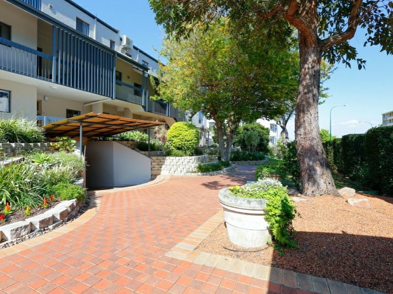 21/172 Mill Point Road, South Perth WA 6151