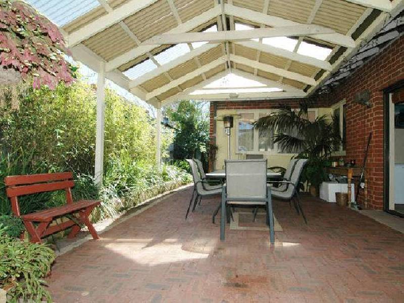 11 Holford Way, Wilson WA 6107