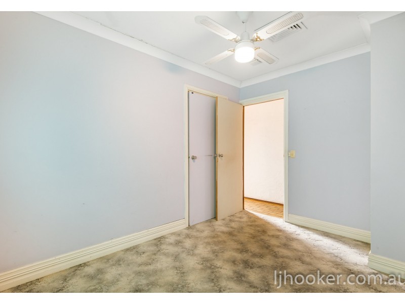 1 Longfield Road, Maddington WA 6109