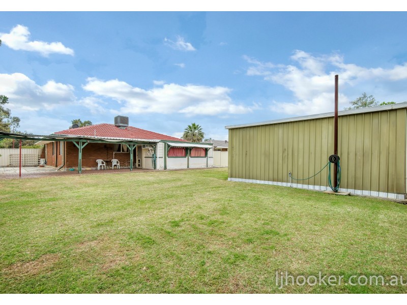 1 Longfield Road, Maddington WA 6109