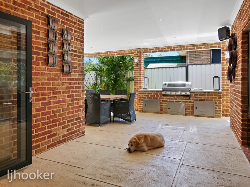 4 Martin Avenue, Rivervale WA 6103