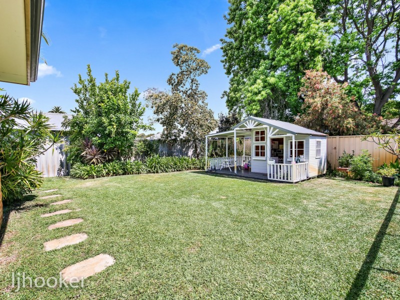 4 Martin Avenue, Rivervale WA 6103