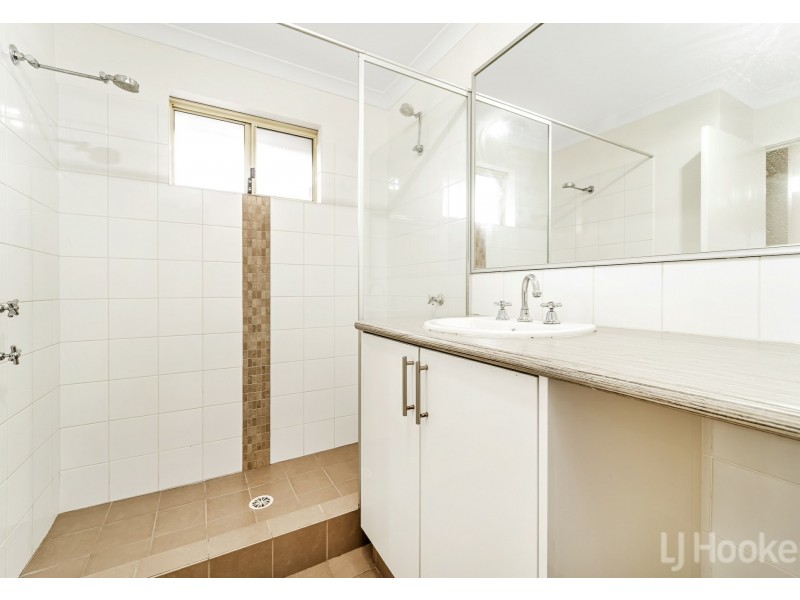 2 Wannell Street, Queens Park WA 6107