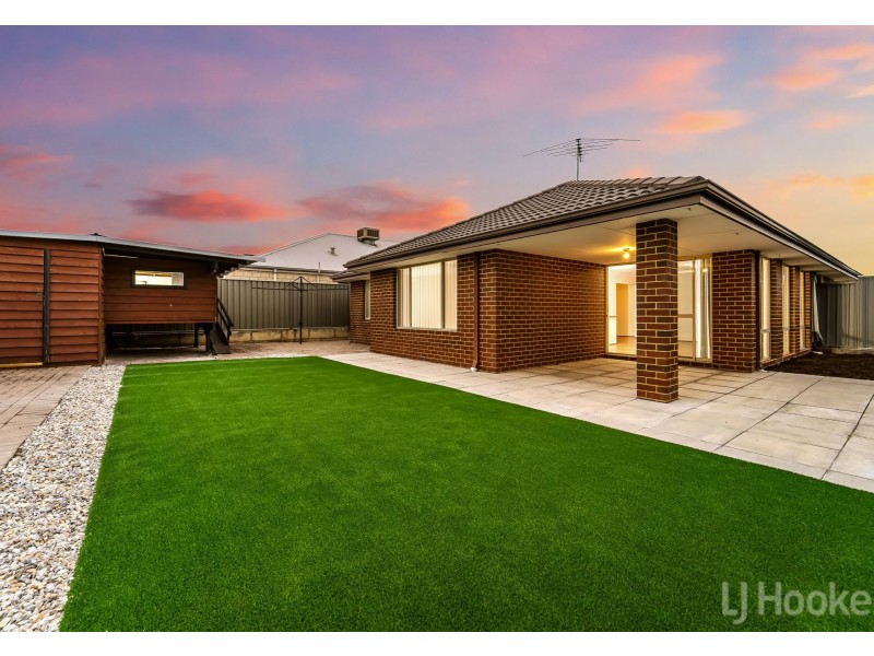 2 Wannell Street, Queens Park WA 6107