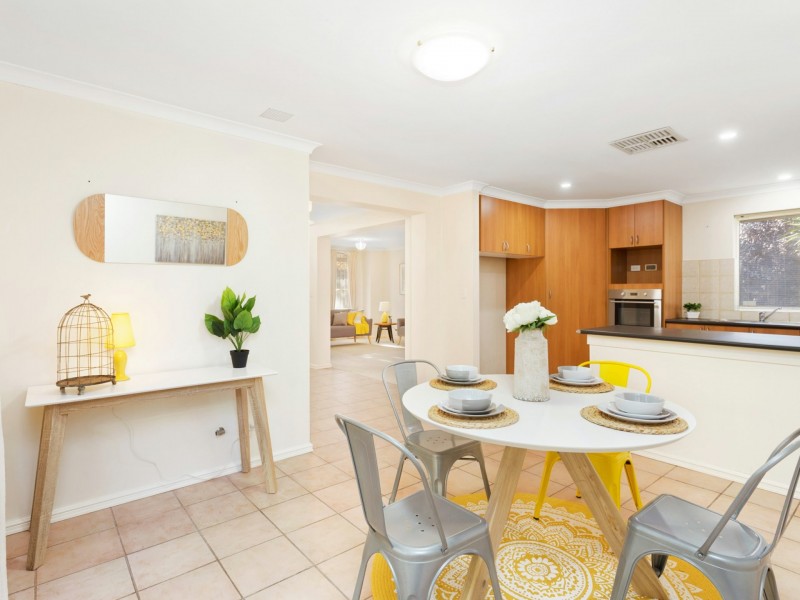 84A Gladstone Road, Rivervale WA 6103