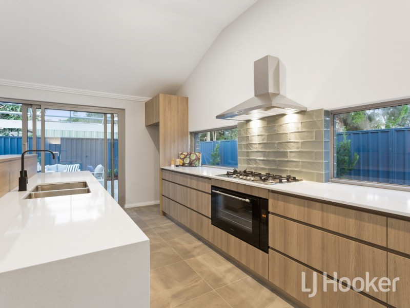 4 Lefroy Road, Bull Creek WA 6149