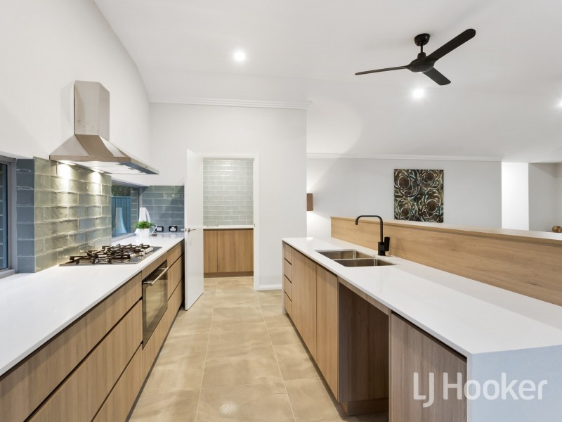 4 Lefroy Road, Bull Creek WA 6149