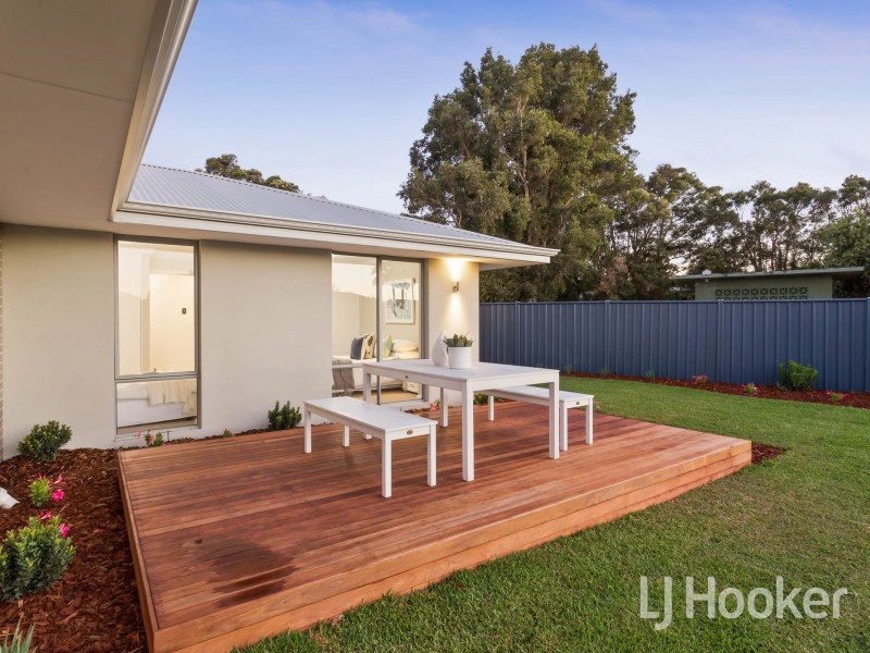 4 Lefroy Road, Bull Creek WA 6149