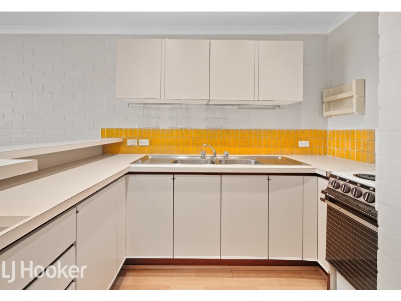 9/53 King George Street, Victoria Park WA 6100