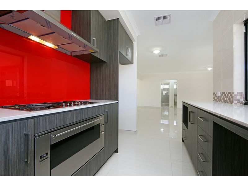 2 Carcoo Court, Beckenham WA 6107