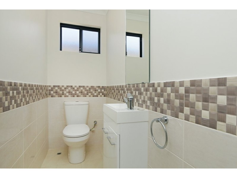 2 Carcoo Court, Beckenham WA 6107