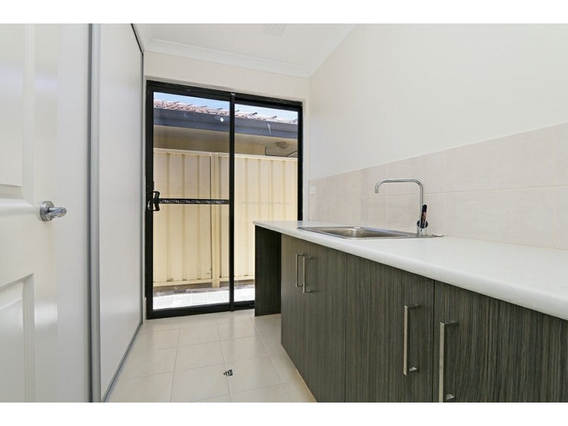 2 Carcoo Court, Beckenham WA 6107