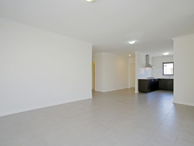 4/97 Sevenoaks Street, Bentley WA 6102