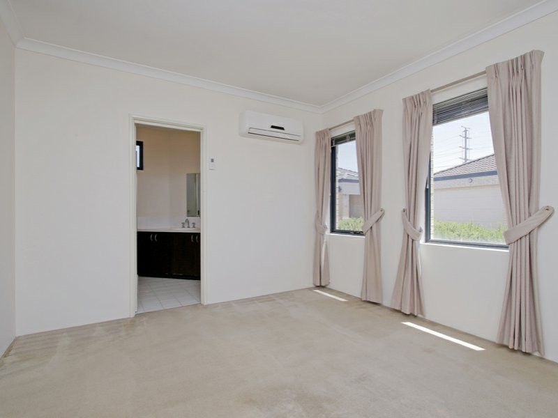 4/97 Sevenoaks Street, Bentley WA 6102