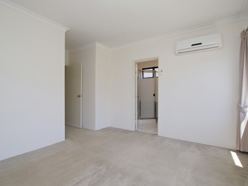 4/97 Sevenoaks Street, Bentley WA 6102