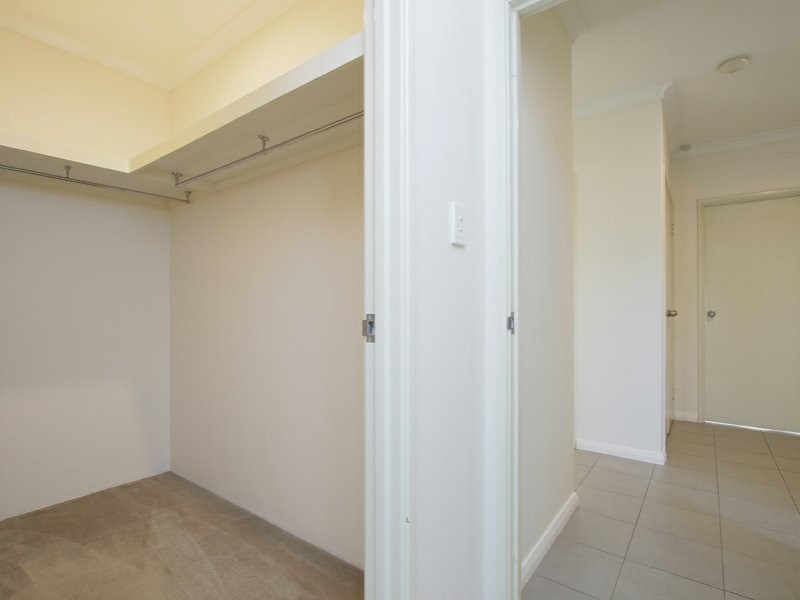 4/97 Sevenoaks Street, Bentley WA 6102