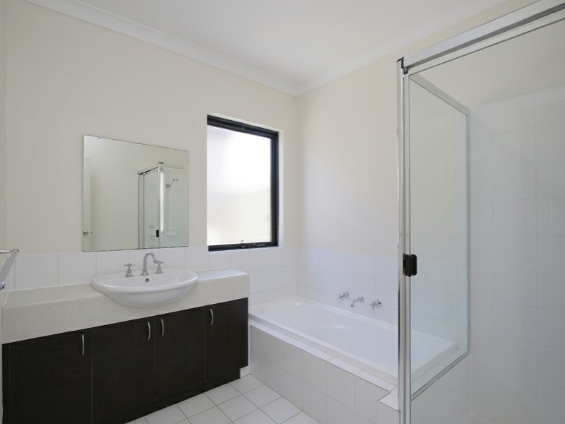 4/97 Sevenoaks Street, Bentley WA 6102