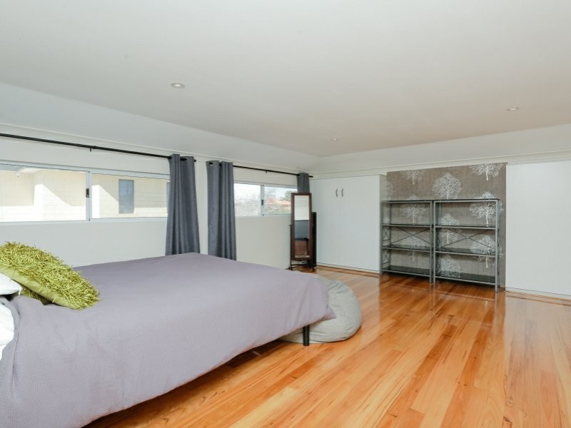 12B Gresham Street, Victoria Park WA 6100