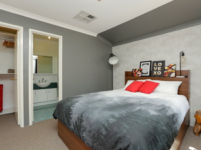 12B Gresham Street, Victoria Park WA 6100