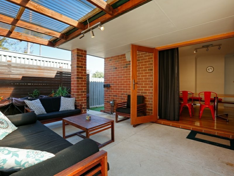 12B Gresham Street, Victoria Park WA 6100