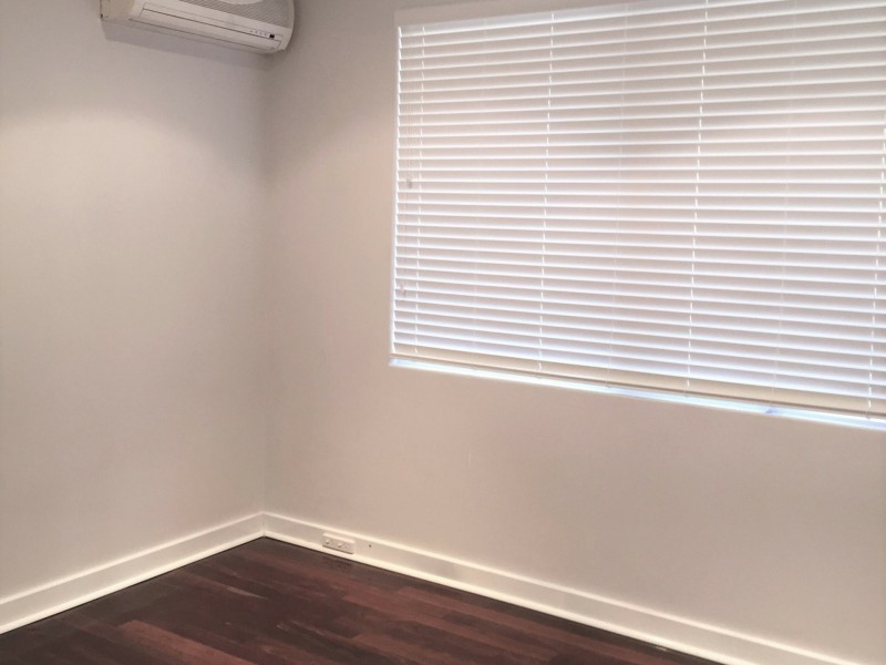 15 Finlay Court, Rivervale WA 6103