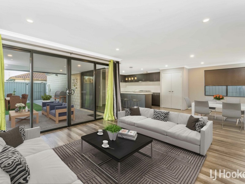 1 Oriel Lane, Piara Waters WA 6112