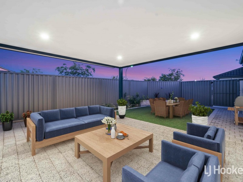 1 Oriel Lane, Piara Waters WA 6112