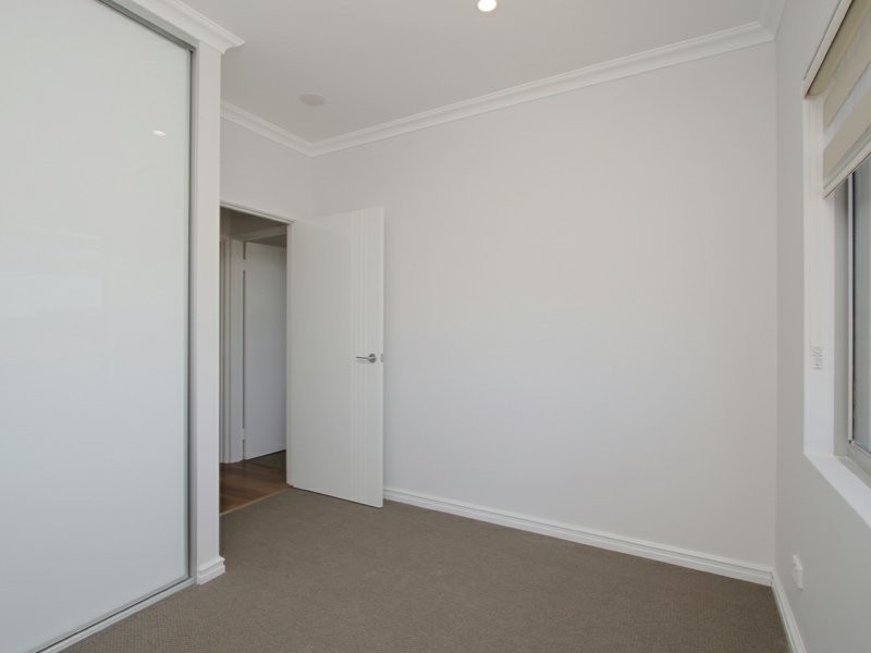 5/253 Robinson Avenue, Cloverdale WA 6105