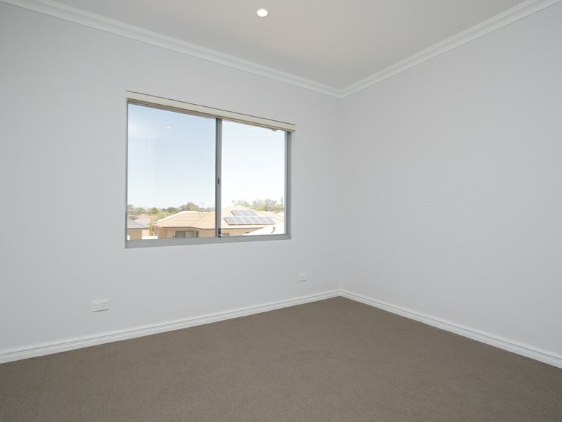 5/253 Robinson Avenue, Cloverdale WA 6105