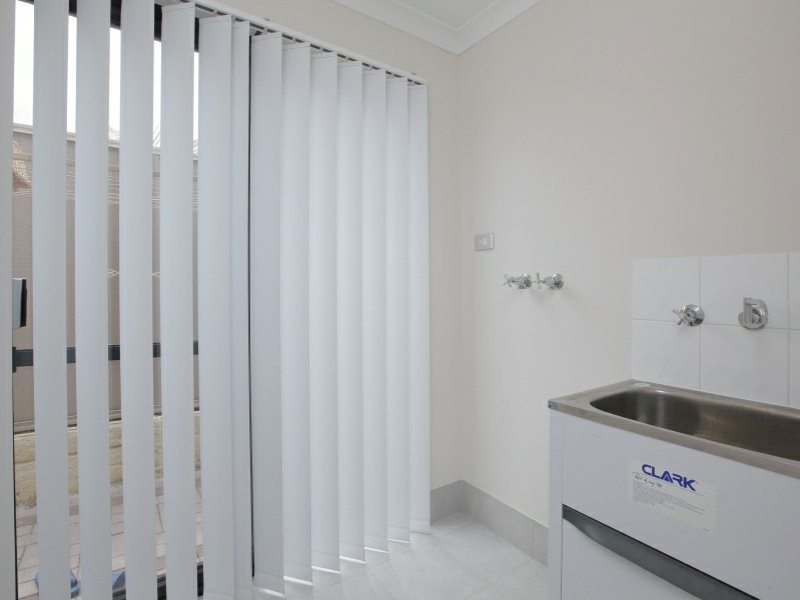 6/7 Stockman Way, Cannington WA 6107