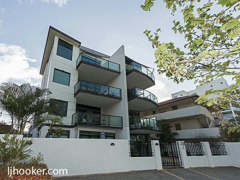 2/39 Mill Point Road, South Perth WA 6151