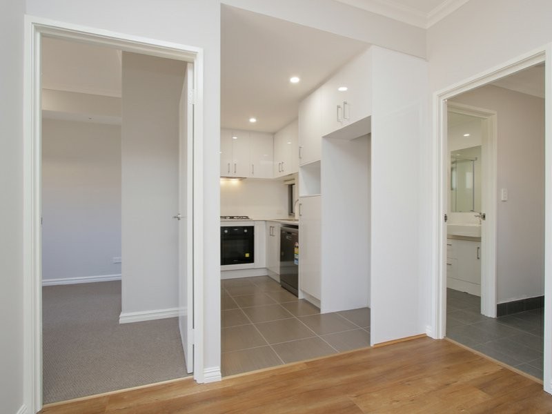 1/253 Robinson Avenue, Cloverdale WA 6105