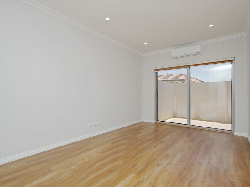 1/253 Robinson Avenue, Cloverdale WA 6105