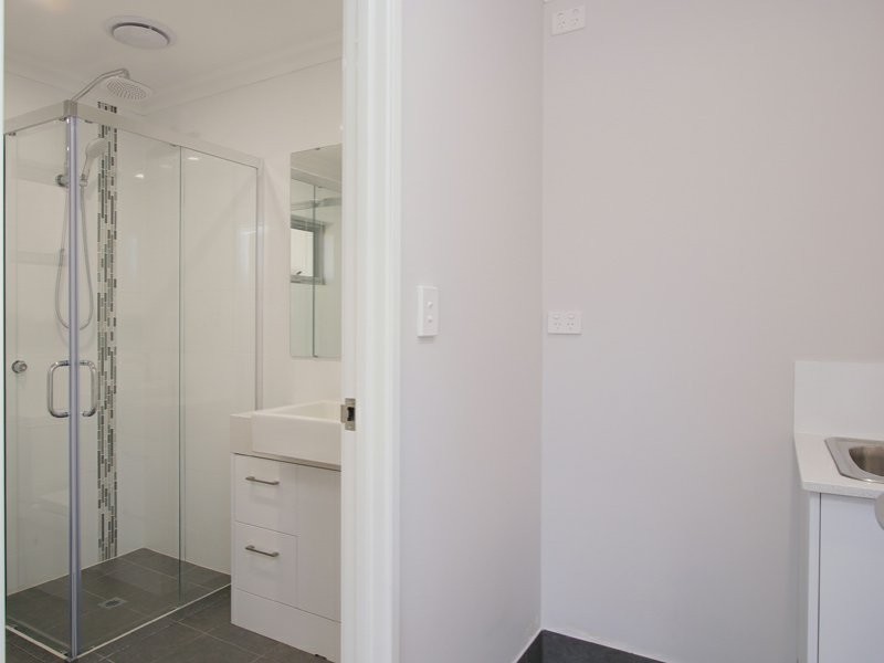 1/253 Robinson Avenue, Cloverdale WA 6105