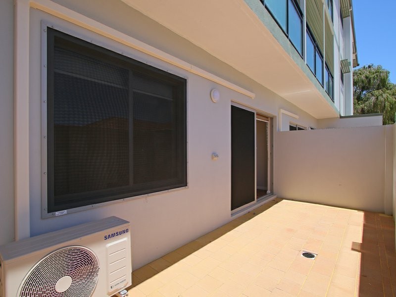 1/253 Robinson Avenue, Cloverdale WA 6105