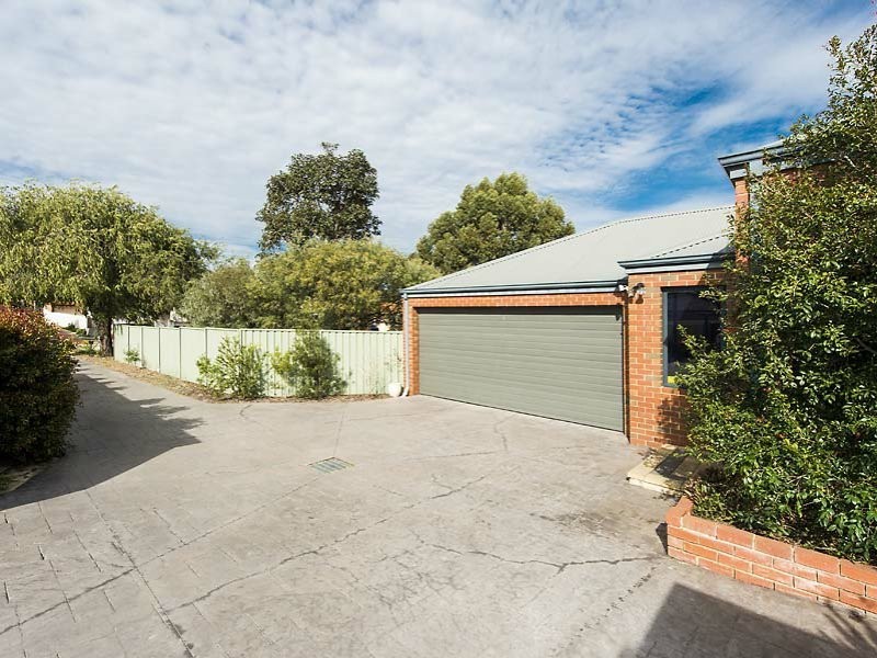 33A Wyndham Street, St James WA 6102