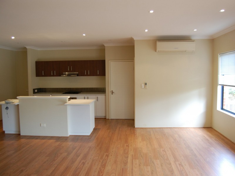 33A Wyndham Street, St James WA 6102